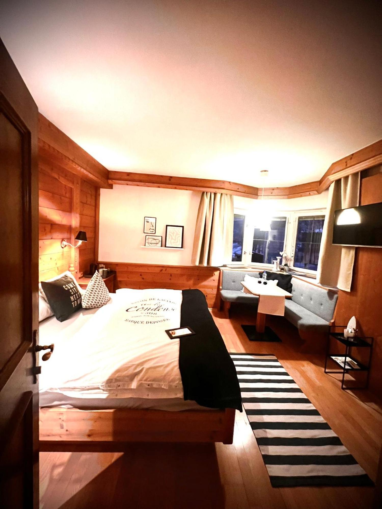 Hotel Haus Tirolerland Oetz Zewnętrze zdjęcie